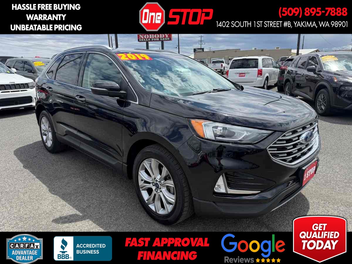 2019 Ford Edge Titanium's photo