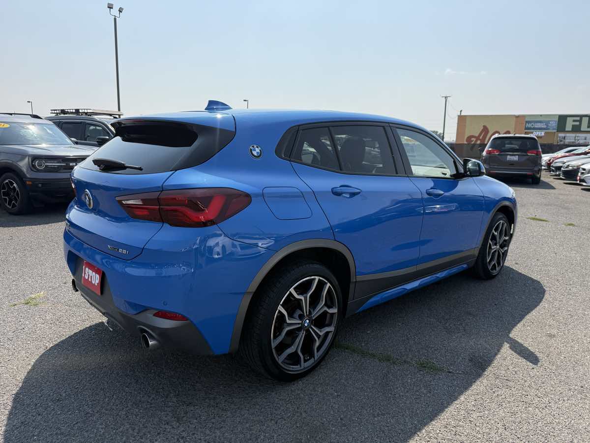 Blue。オークル2個 Used 2022 BMW X2 xDrive28i in Yakima