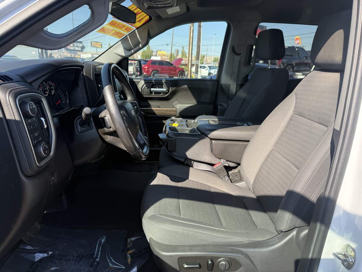 2020 Chevrolet Silverado 1500 LT - Photo 9
