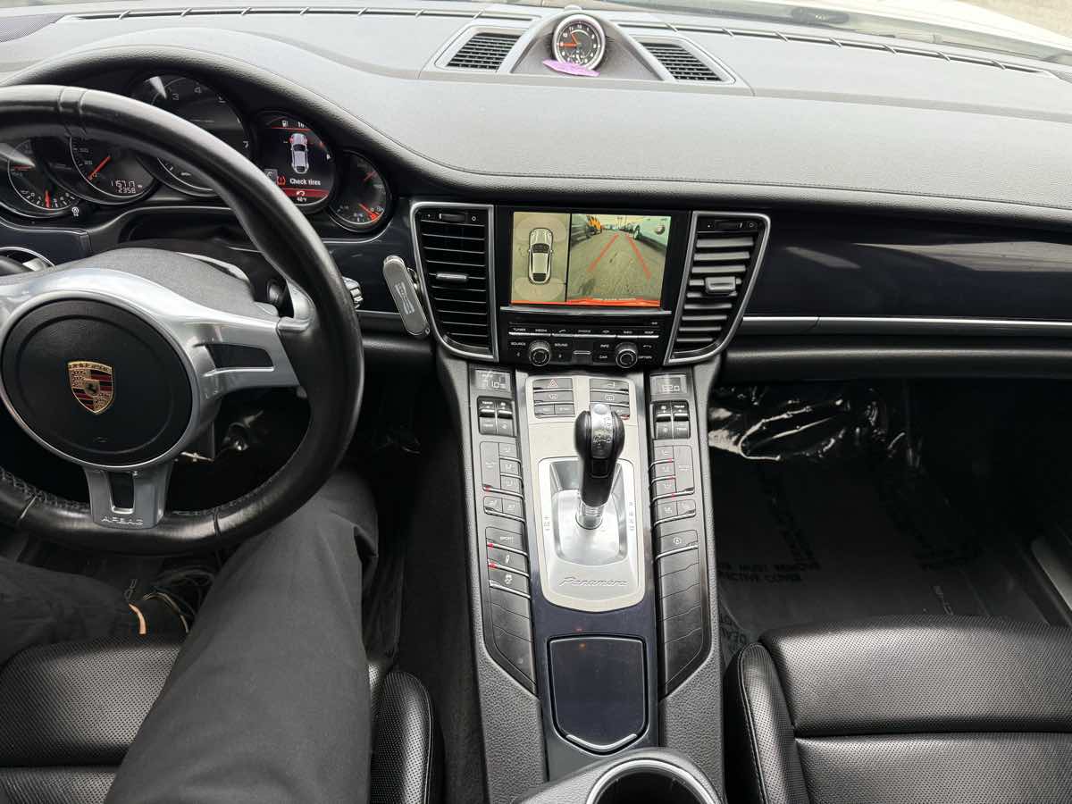 Photo 9