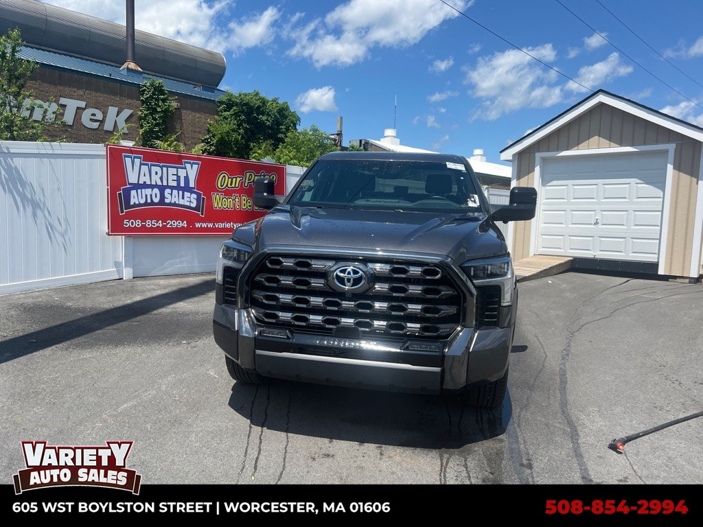 2023 Toyota Tundra 4WD Platinum Hybrid