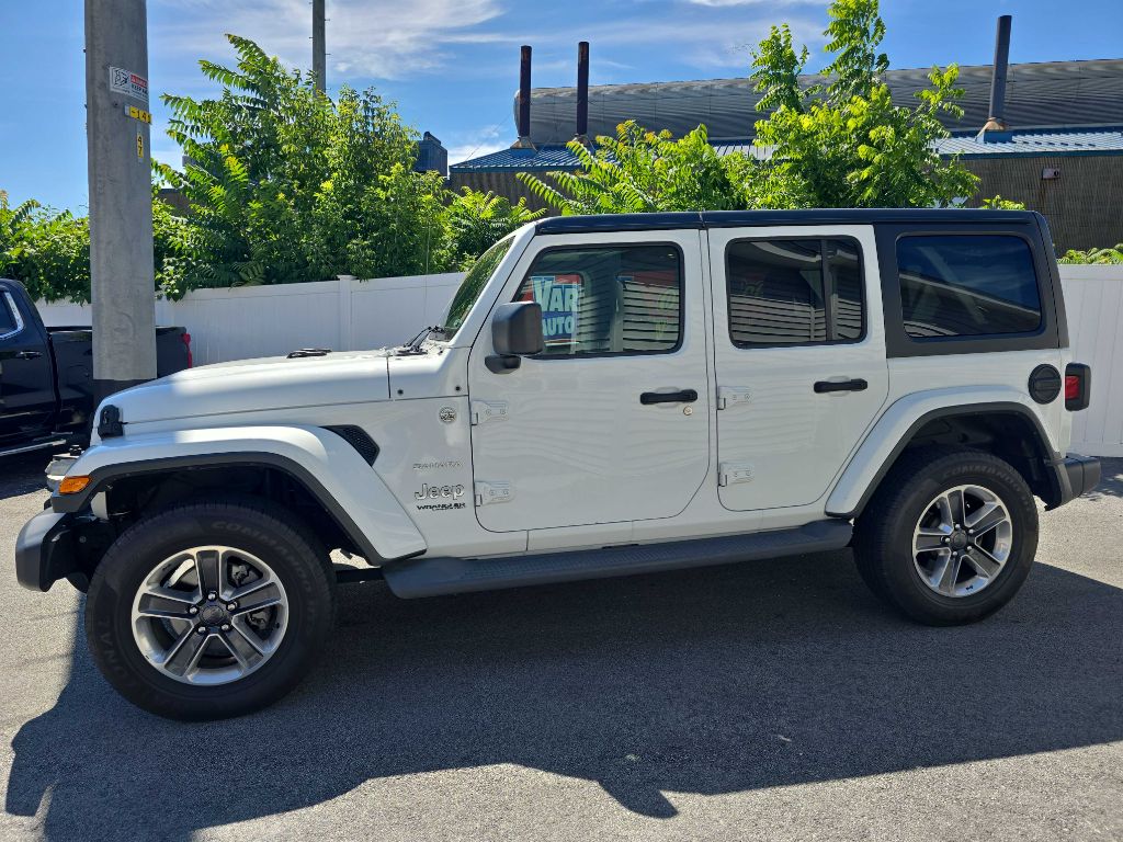 2019 Jeep Wrangler Unlimited Sahara photo 12