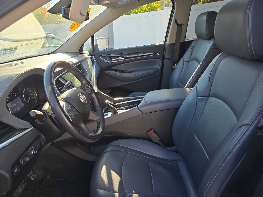 2020 Buick Enclave Essence photo 11