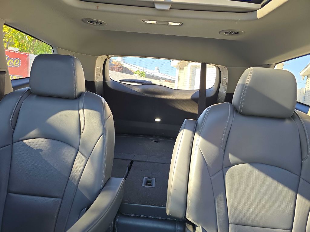 2020 Buick Enclave Essence photo 13