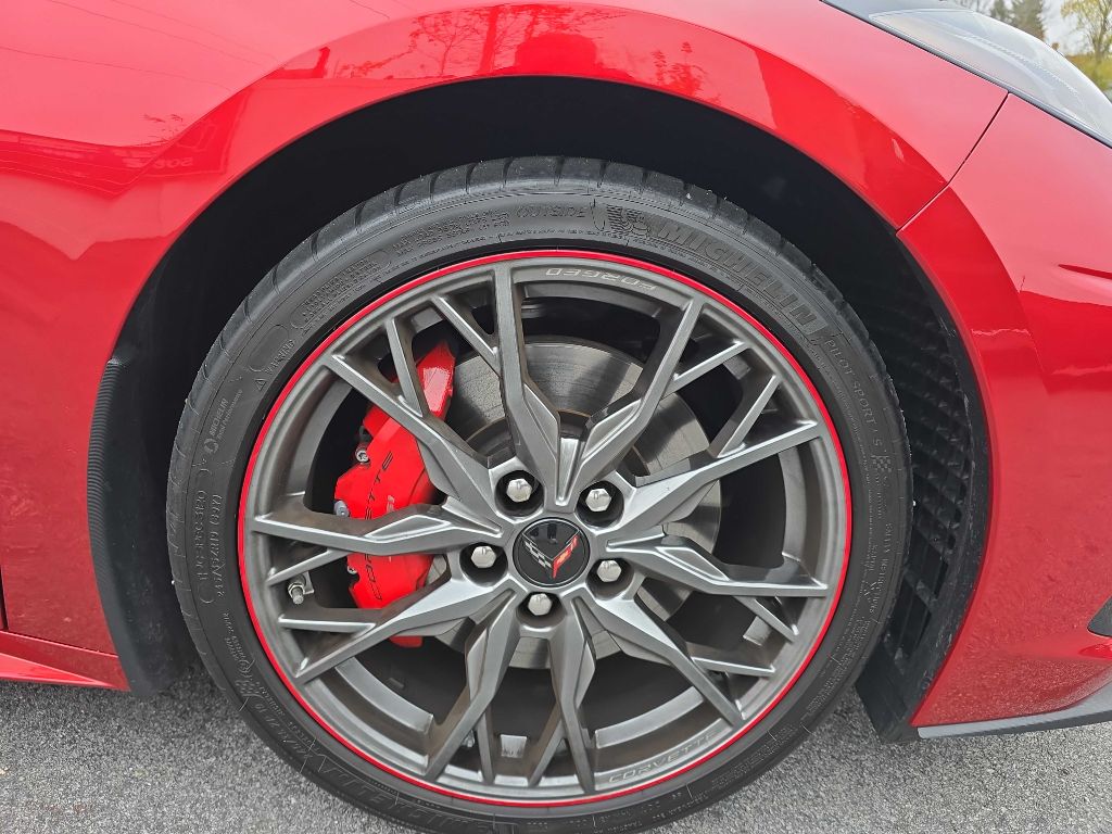 2023 Chevrolet Corvette 2LT - Photo 5