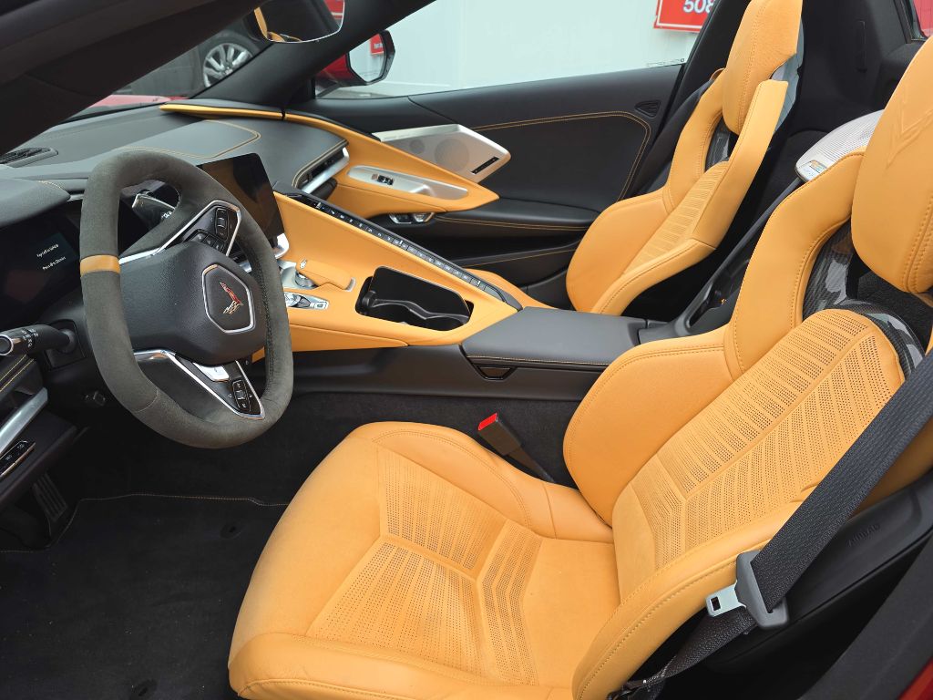 2023 Chevrolet Corvette 2LT - Photo 13