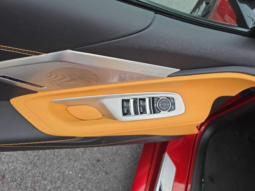 2023 Chevrolet Corvette 2LT - Photo 14