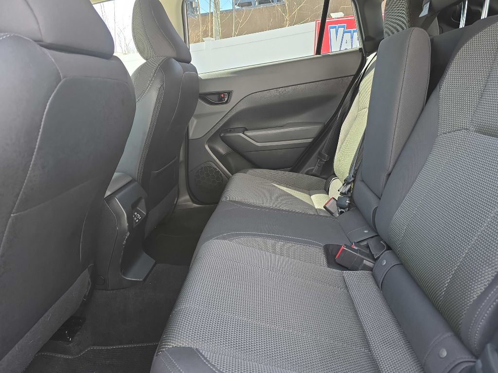 2024 Subaru Crosstrek Premium - Photo 13