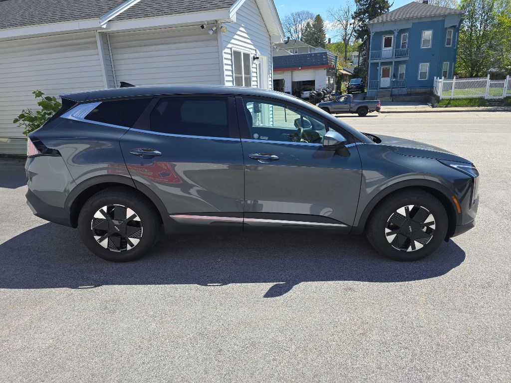 2026 Kia Sportage LX Hybrid - Photo 3