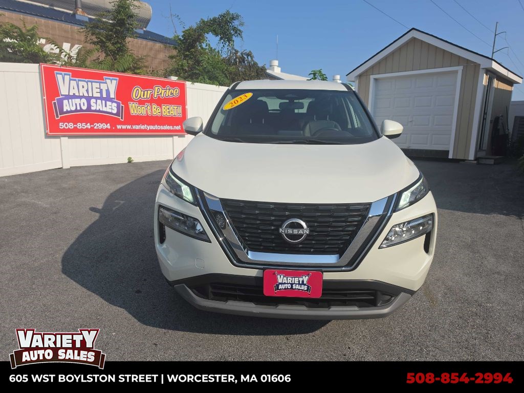 2023 Nissan Rogue SV