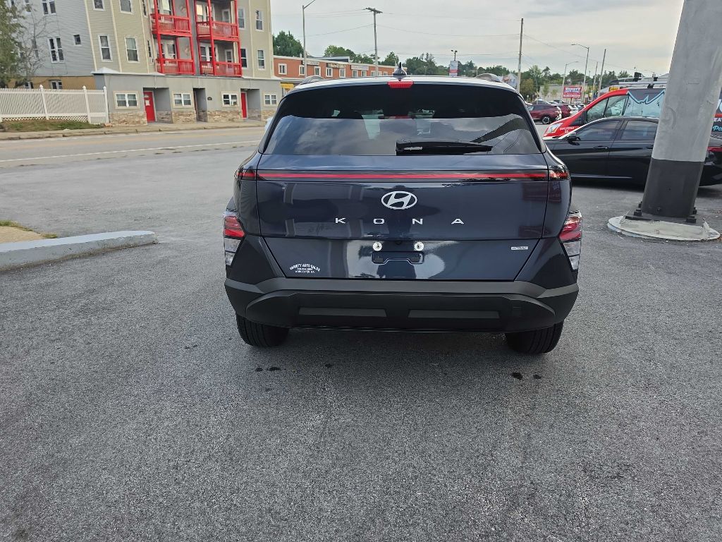 Hyundai Kona photo 7