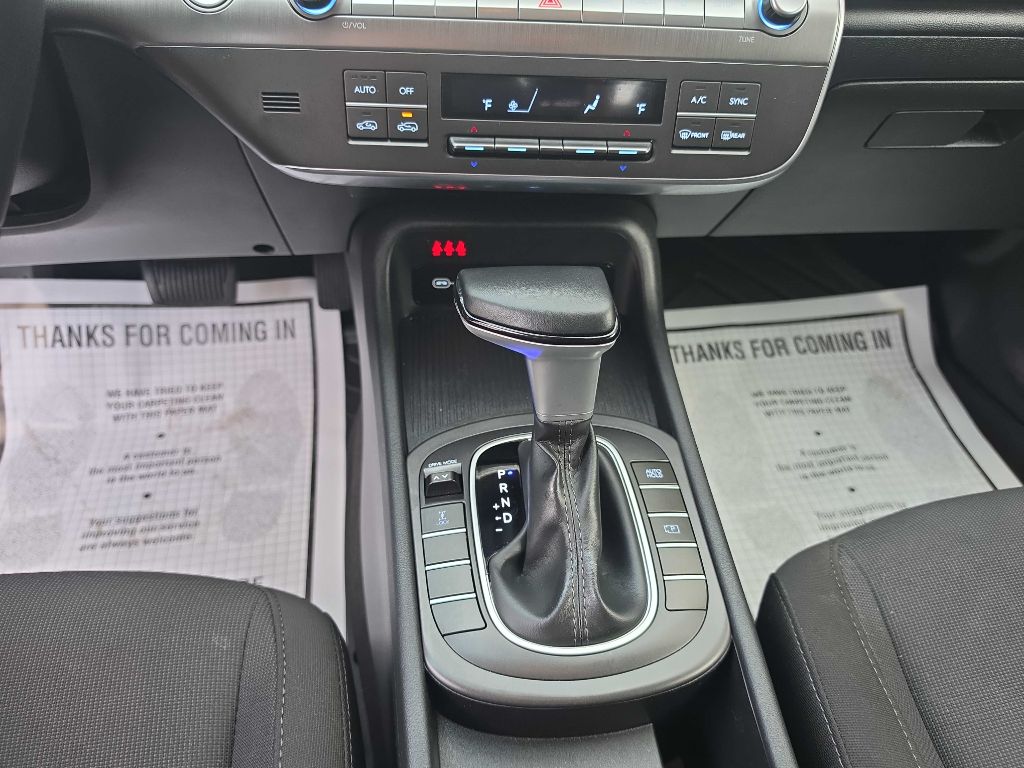 Hyundai Kona photo 18