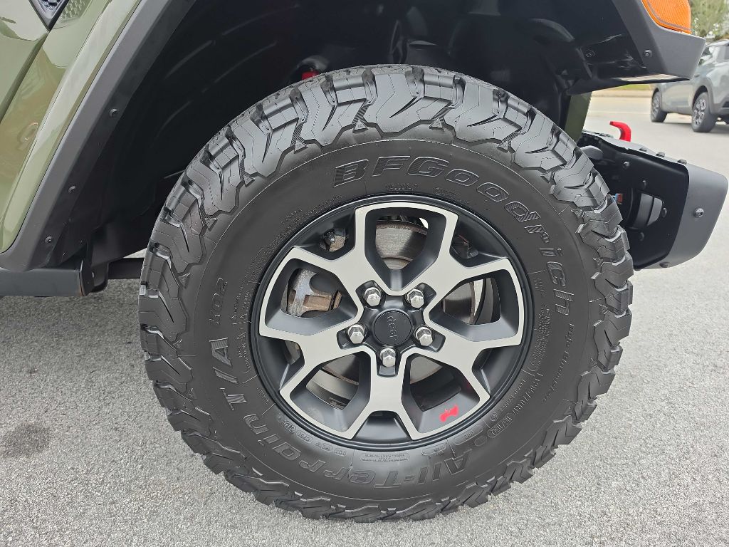 Jeep Wrangler photo 4