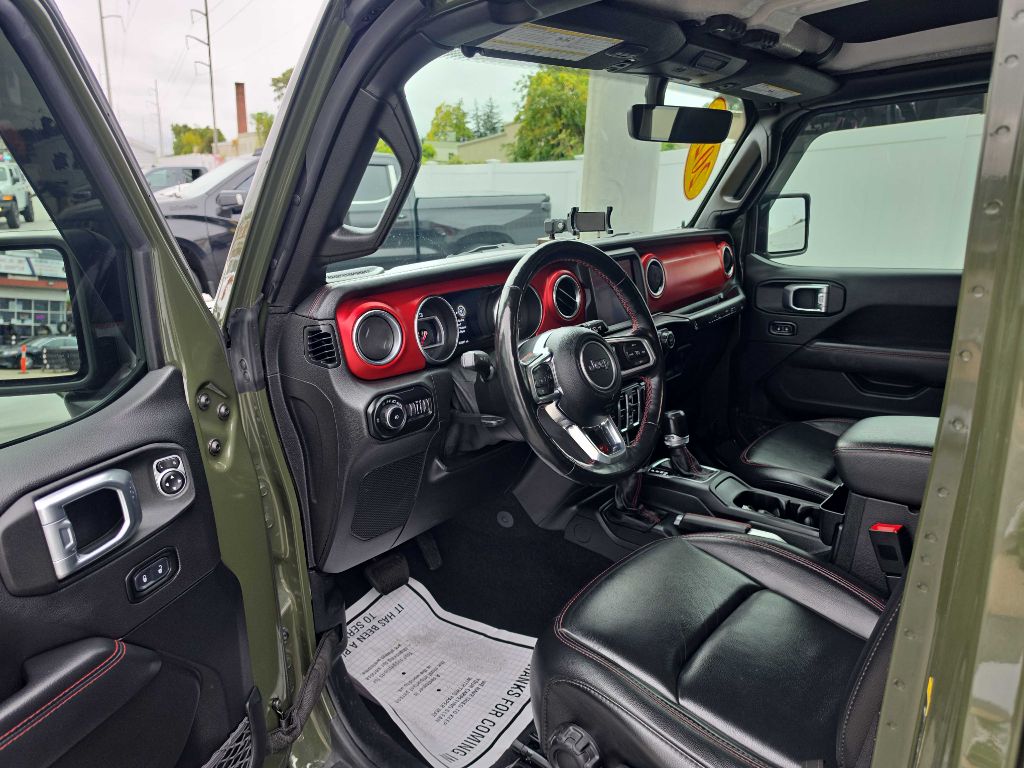 Jeep Wrangler photo 13