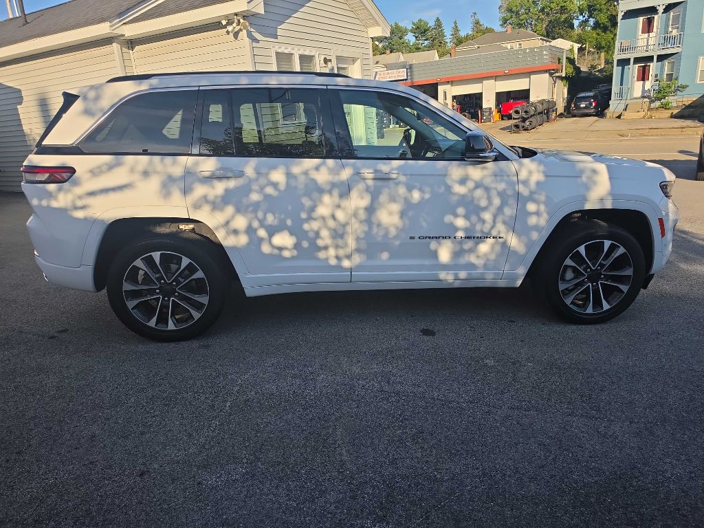 Jeep Grand Cherokee photo 3