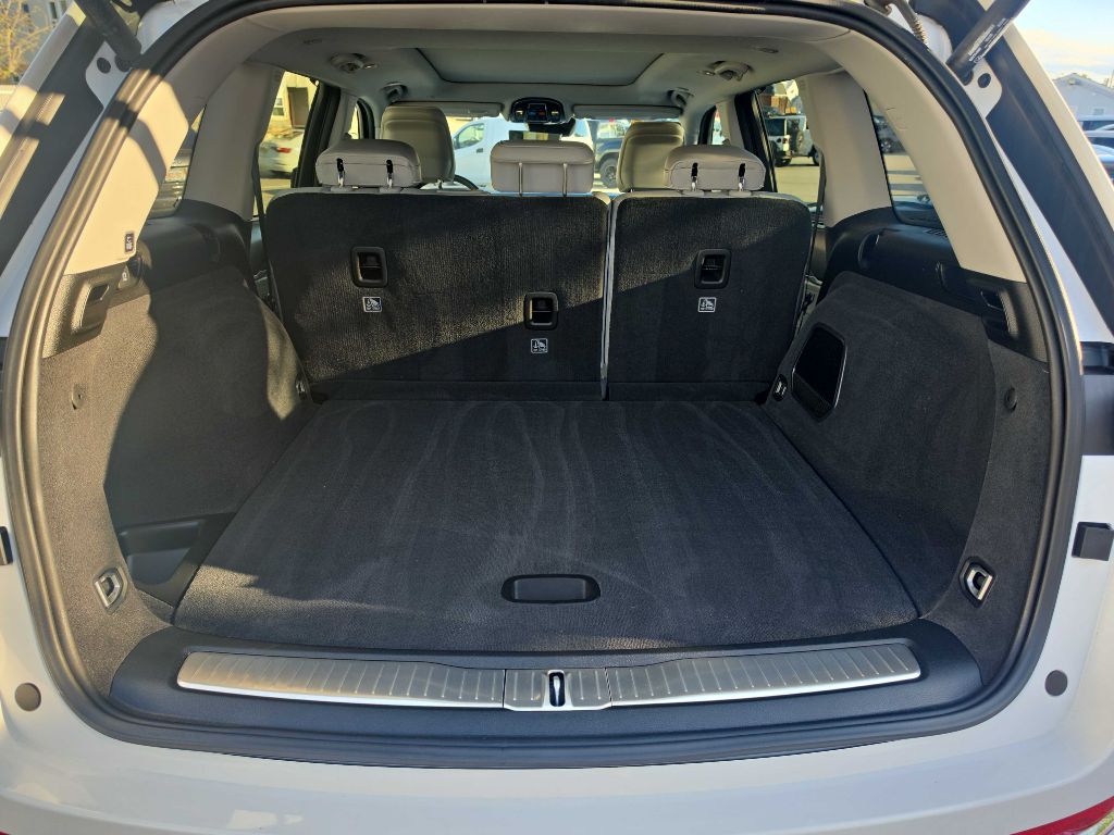 Jeep Grand Cherokee photo 8