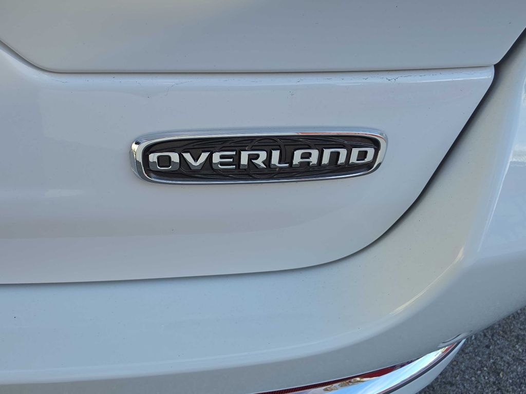 Jeep Grand Cherokee photo 9