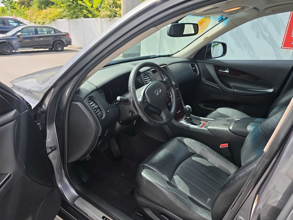 Infiniti QX50 photo 14