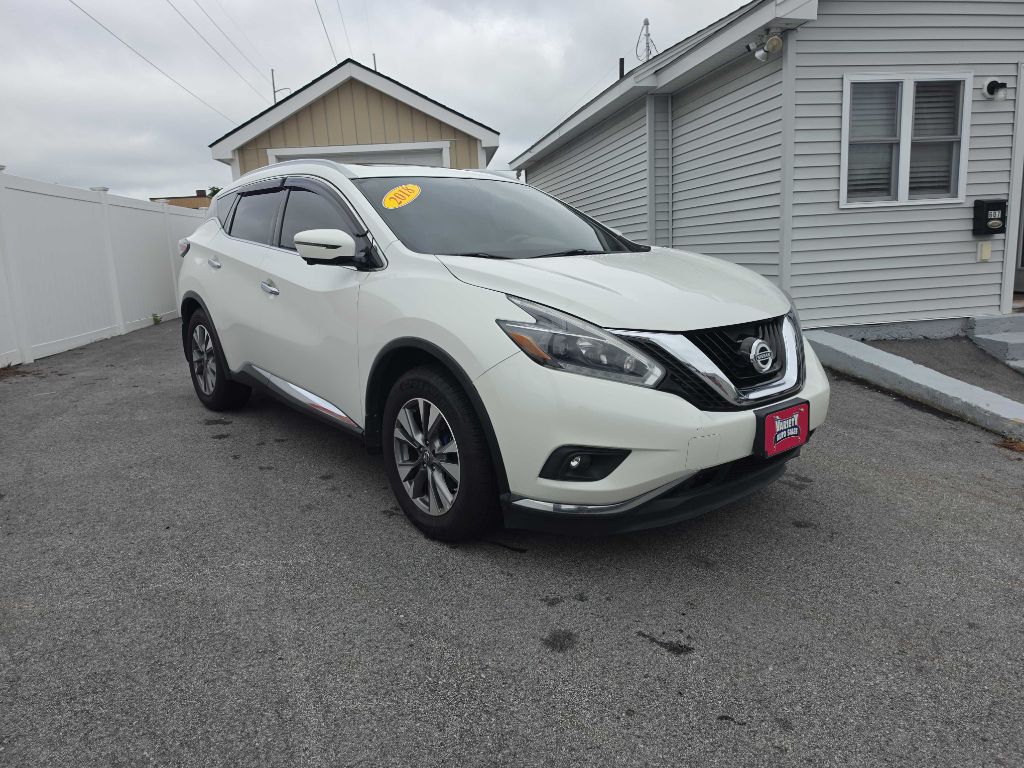 Nissan Murano photo 2