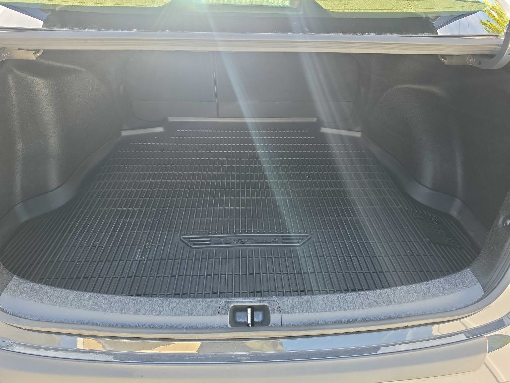 Toyota Corolla photo 9