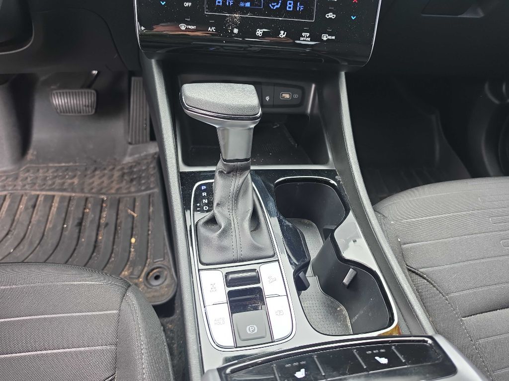 Photo 20 of this Hyundai Santa Cruz