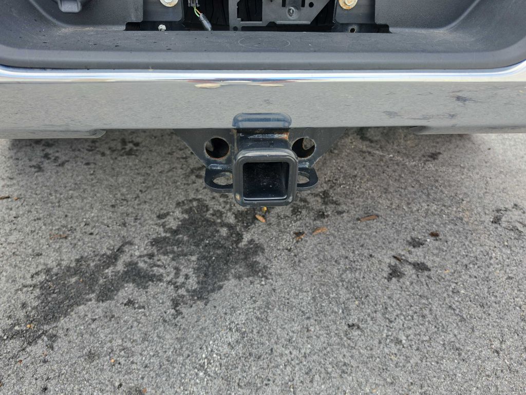 Chevrolet Silverado photo 10