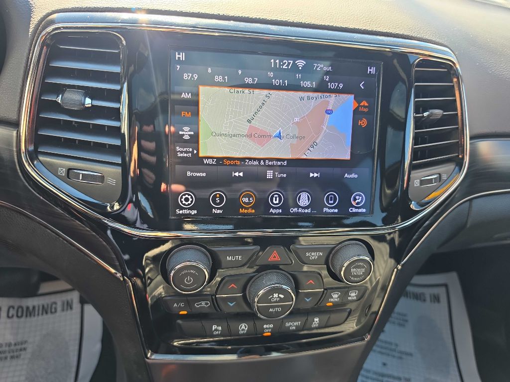 Photo 22 of this Jeep Grand Cherokee