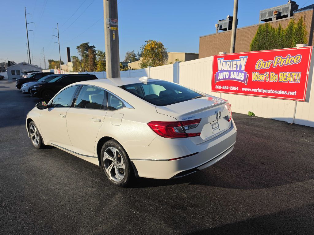 Photo 9 of this Honda Accord Sedan