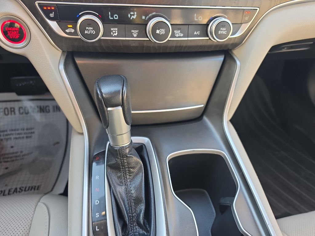 Photo 21 of this Honda Accord Sedan