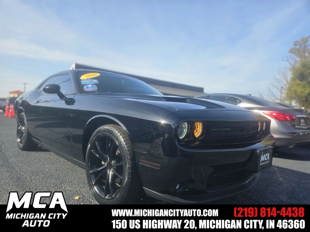 2016 Dodge Challenger SXT