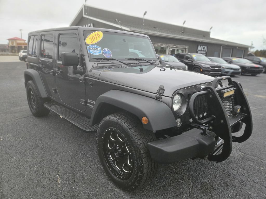 2016 Jeep Wrangler Unlimited Sport photo 2