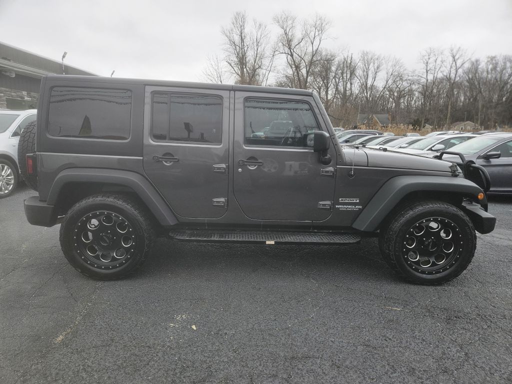2016 Jeep Wrangler Unlimited Sport photo 5