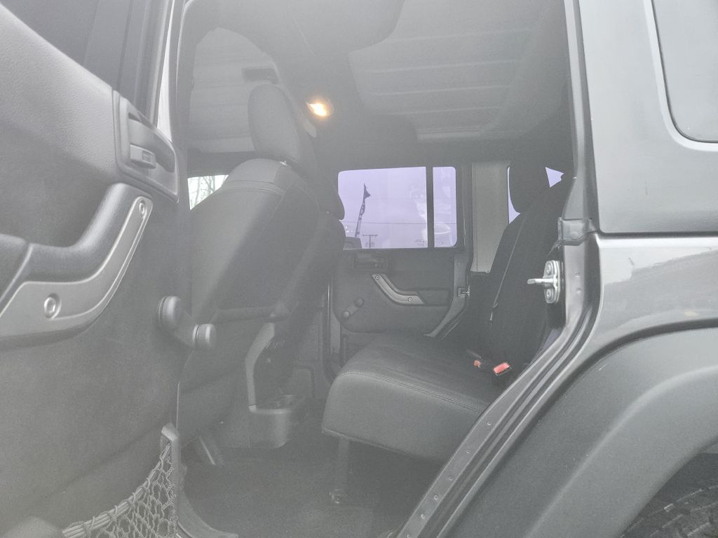 2016 Jeep Wrangler Unlimited Sport photo 31