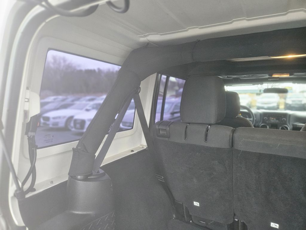 2016 Jeep Wrangler Unlimited Sport photo 34