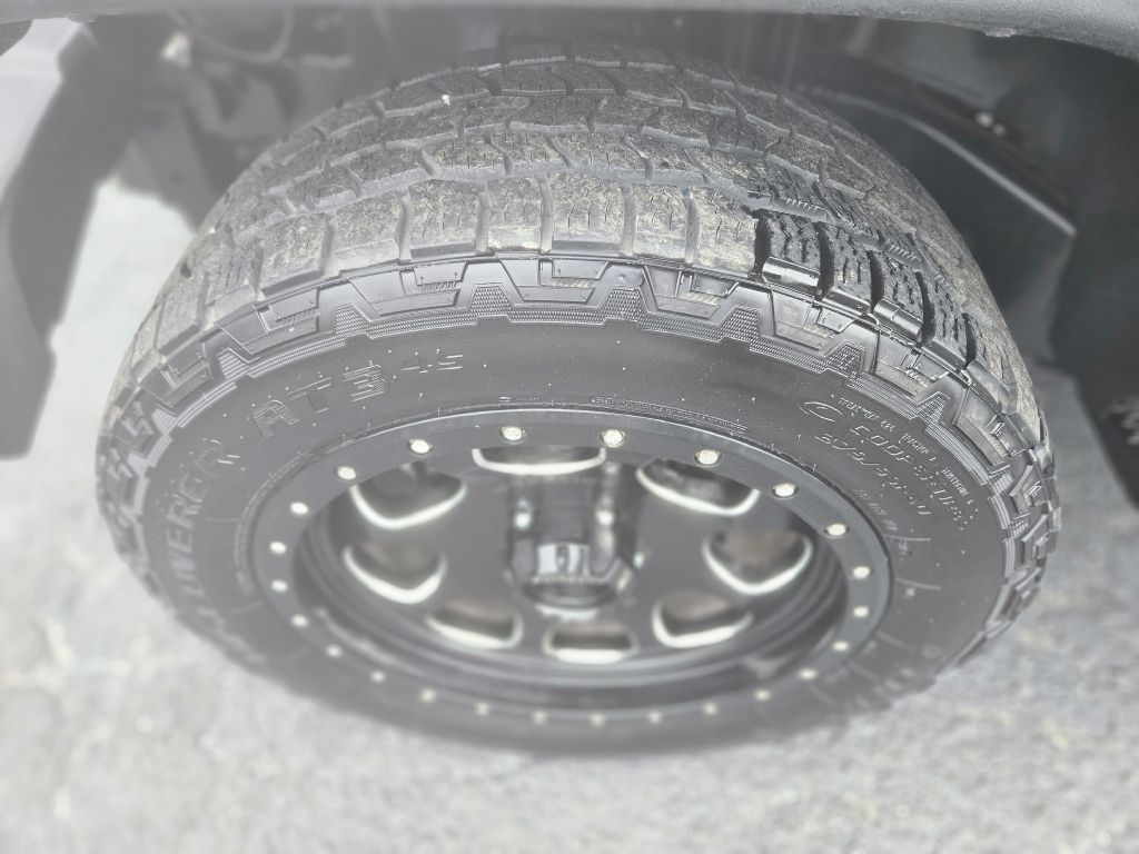 2016 Jeep Wrangler Unlimited Sport photo 41
