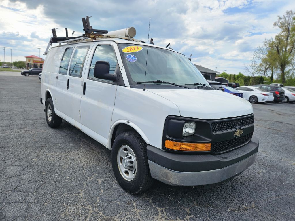 2014 Chevrolet Express Cargo Van photo 2