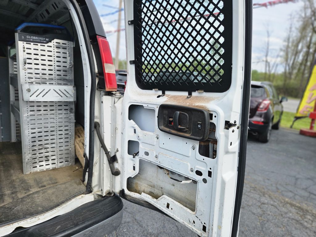 2014 Chevrolet Express Cargo Work Van - Photo 20