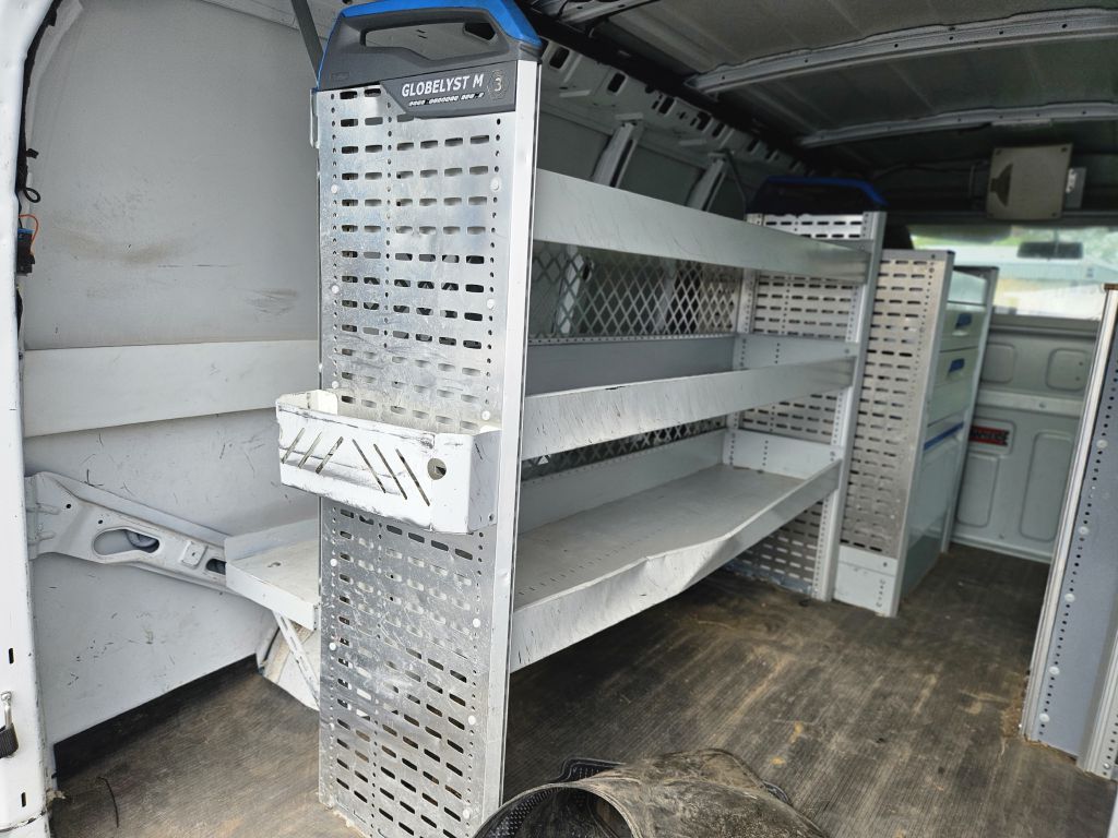 2014 Chevrolet Express Cargo Work Van - Photo 21