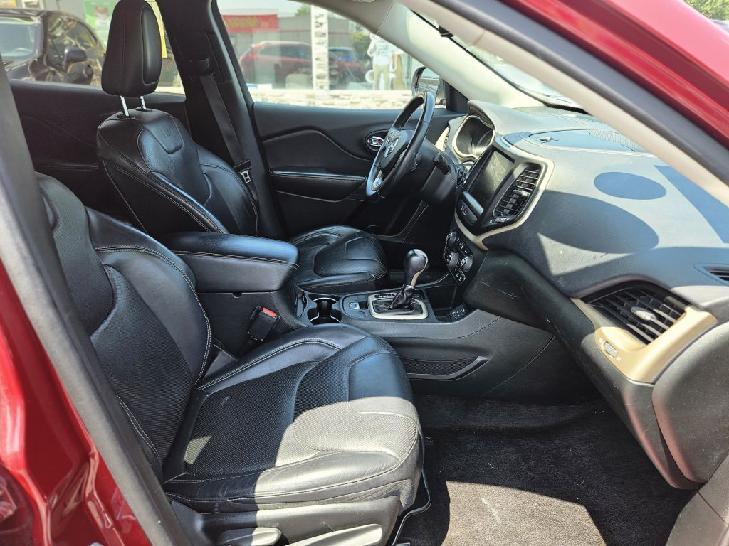 2015 Jeep Cherokee Limited photo 24