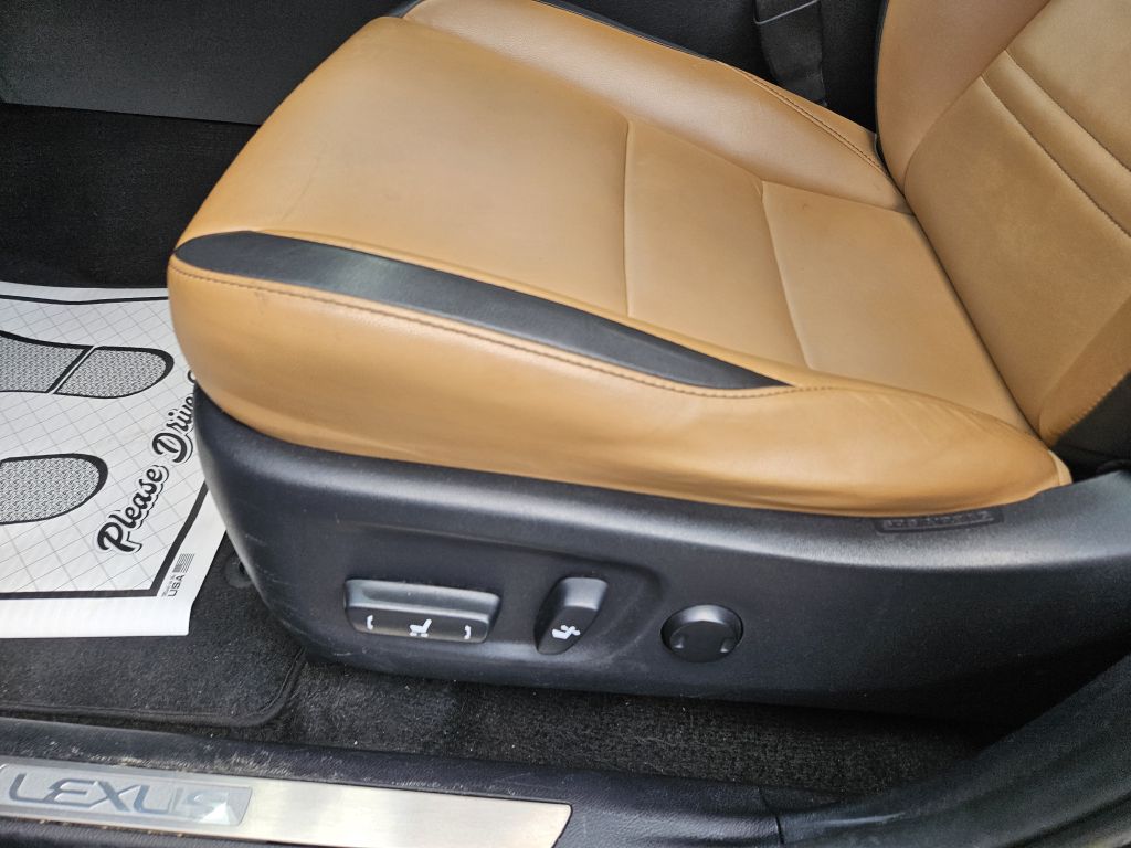2016 Lexus NX 200t Luxury photo 21