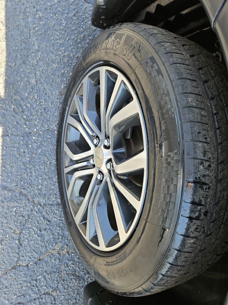 2018 Mitsubishi Outlander ES photo 40