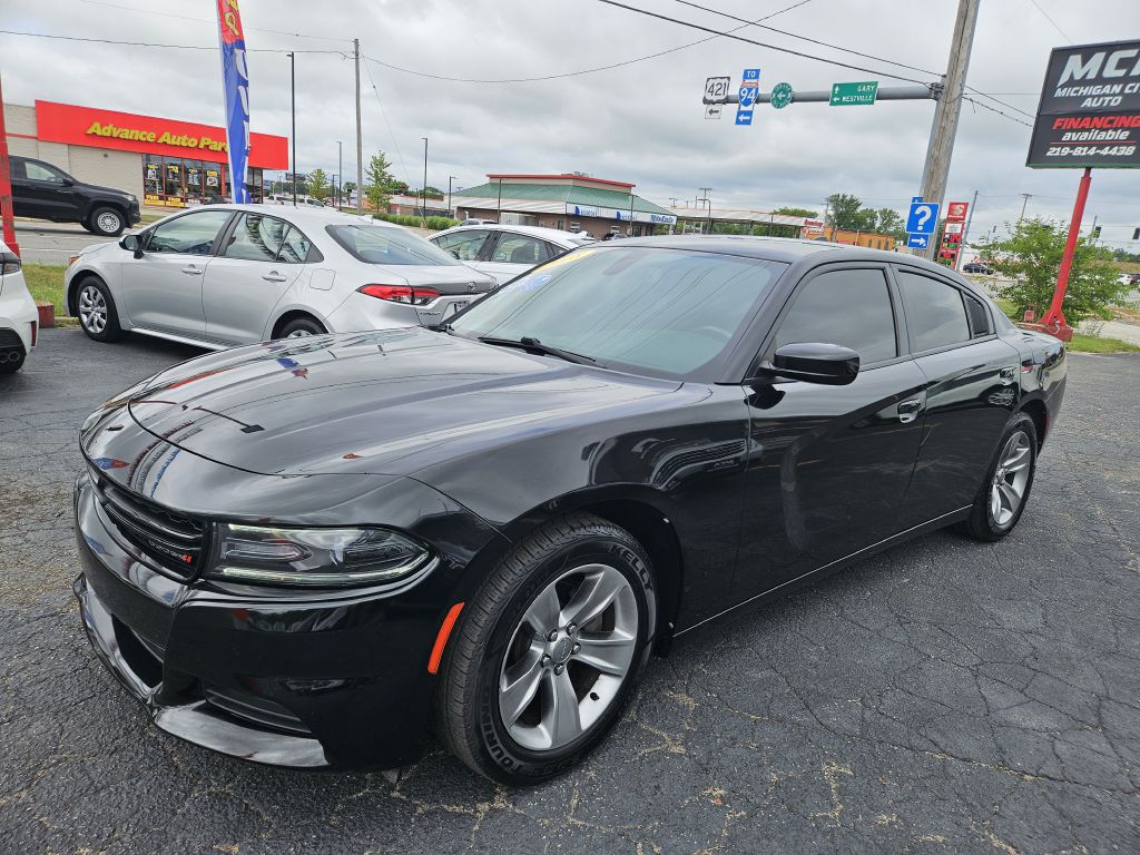 2018 Dodge Charger SXT Plus photo 12