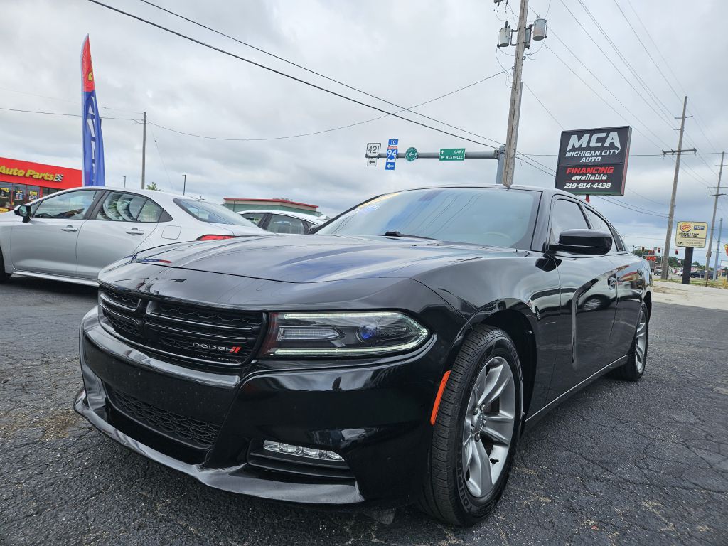 2018 Dodge Charger SXT Plus photo 15