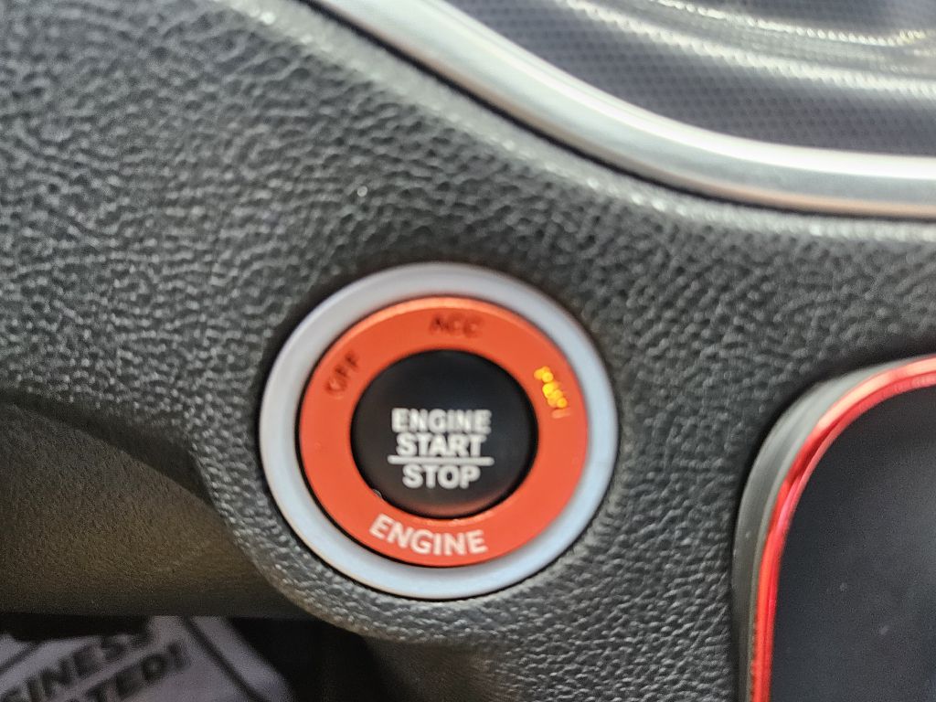 2018 Dodge Charger SXT Plus photo 27