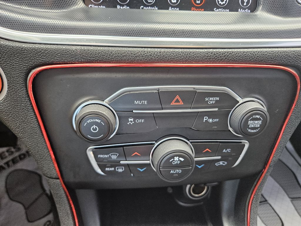2018 Dodge Charger SXT Plus photo 29