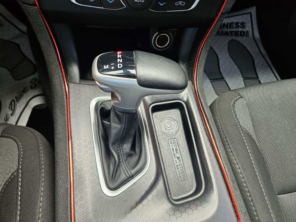 2018 Dodge Charger SXT Plus photo 30