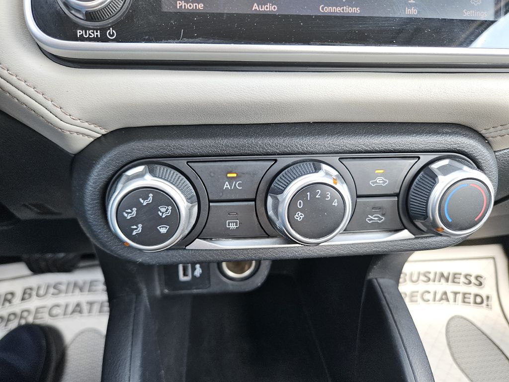 2019 Nissan Sentra S photo 28