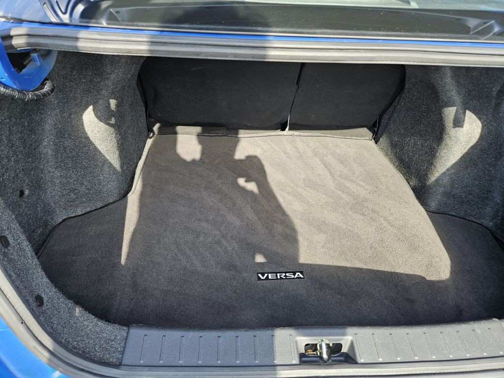 2019 Nissan Sentra S photo 34