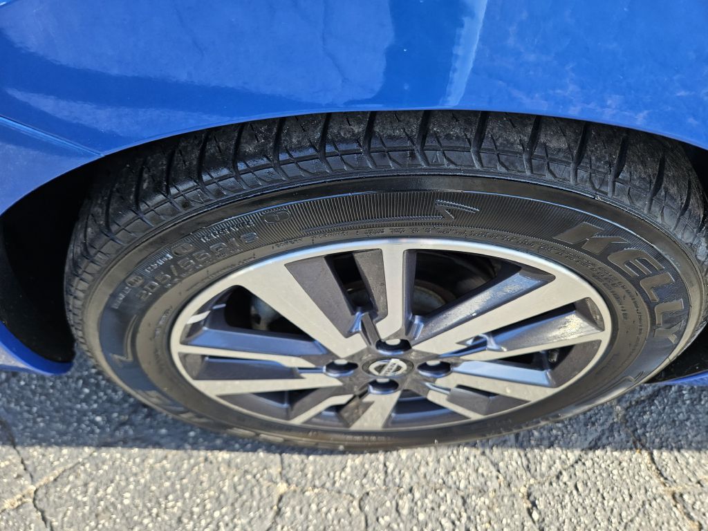 2019 Nissan Sentra S photo 40