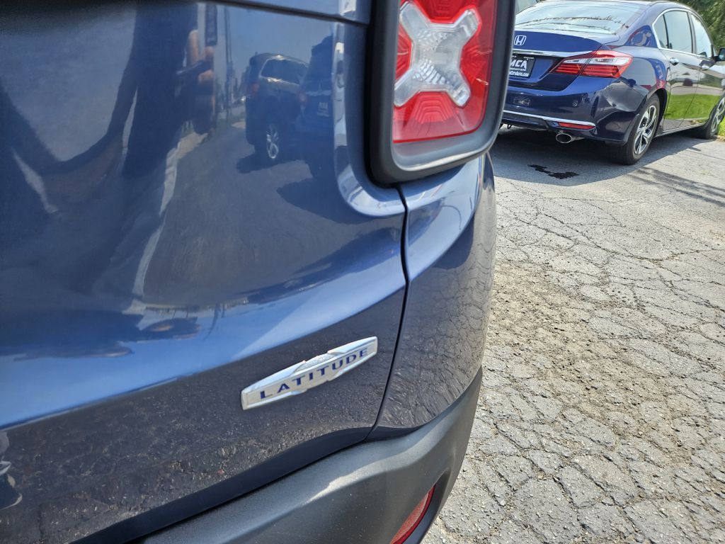 2020 Jeep Renegade Latitude photo 8